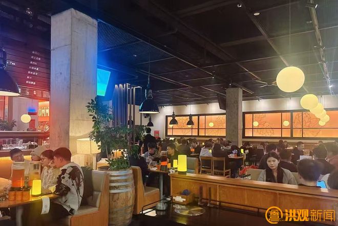 ”沉浸式探访南昌商贸发展麻将胡了2试玩网络“大V(图6)